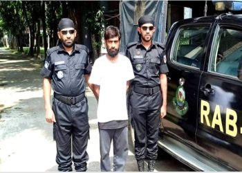 ঝিনাইদহে ওয়ারেন্টভুক্ত পলাতক আসামী গ্রেপ্তার