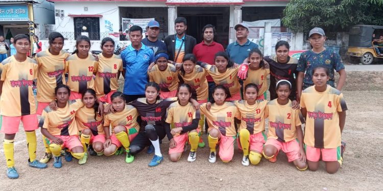 খাগড়াছড়ি প্রমিলা ফুটবলে রামগড় উপজেলা ৫-০ গোলে জয়ী