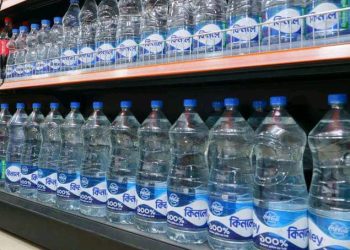 দেশের বাজারে শতভাগ রিসাইক্লেবল পিইটি বোতল আনল কোকা-কোলা 