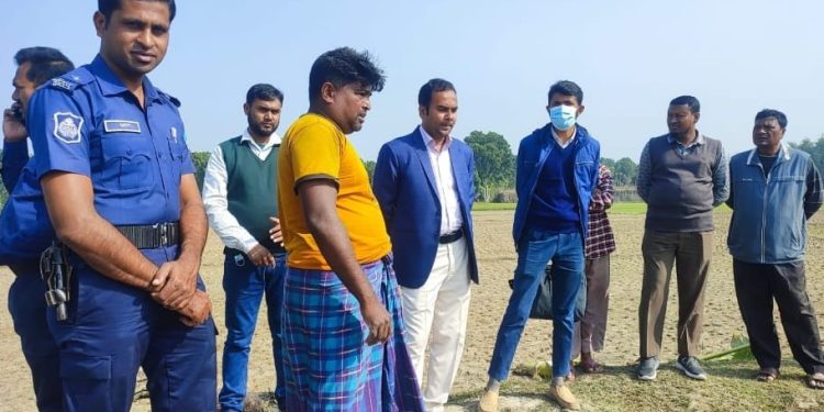 কালীগঞ্জে অবৈধভাবে মাটি কাটার দায়ে  ৮০ হাজার জরিমানা