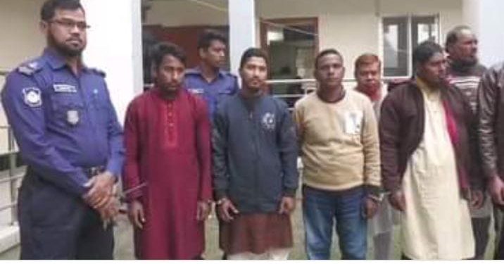 সাতক্ষীরায় জামায়াত ও শিবিরের ১৬ নেতাকর্মী গ্রেপ্তার