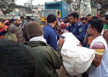 শার্শায় ট্রাকের চাকায় পিষ্ট হয়ে নারীর মৃত্যু