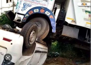 ঘন কুয়াশার কারণে আবারও ঝরে গেল একই পরিবারের তিনটি প্রাণ   