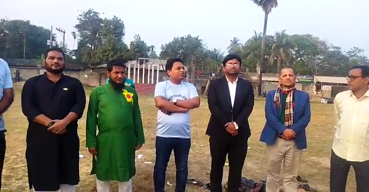 বাঁশখালীতে বিজয় দিবসে প্রীতি ফুটবল ম্যাচ অনুষ্ঠিত