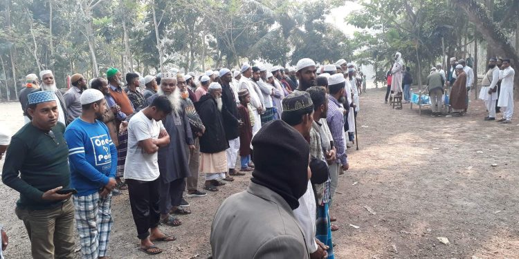 নিউজ টাইম বিডির নির্বাহী ও বার্তা সম্পাদক মঞ্জুর আলম লিটনের জানাজা সম্পূর্ণ