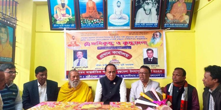 চট্টগ্রামে ঋষিধাম পরির্দশনে এমপি মোস্তাফিজ
