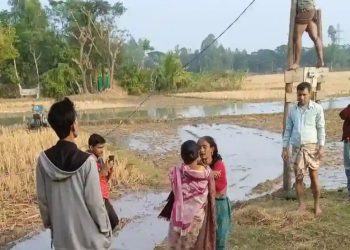 বাঁশখালীতে পাশাপাশি দুই সেচ প্রকল্প নিয়ে বিরোধ