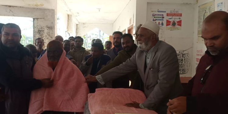 দেওয়ানগঞ্জে শীতার্তদের মাঝে শীত বস্ত্র কম্বল বিতরণ