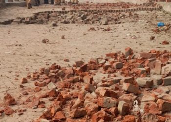 ভাঙ্গায় গ্রামবাসীর মধ্যে দফায় দফায় সংঘর্ষ; আহত- ৪৫