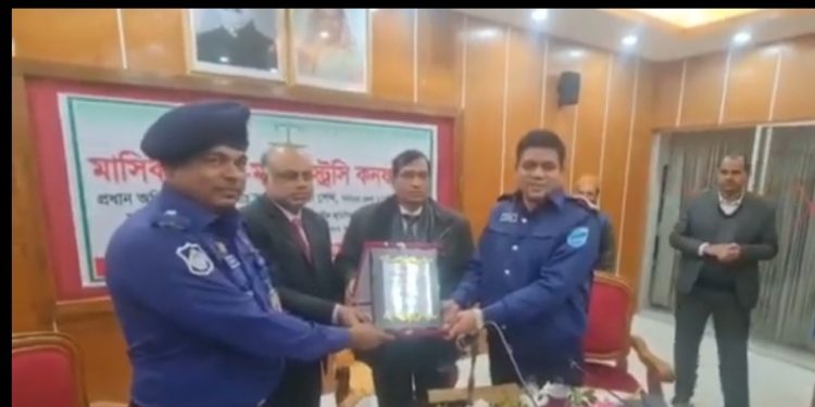 মোঃ জিয়ারুল ইসলাম শ্রেষ্ঠ ওসি নির্বাচিত