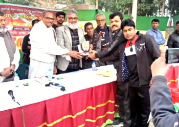 বাকড়ীতে কমরেড অমল সেনের ২০তম মৃত্যু বার্ষিকীতে  একদিনের ফুটবল টুর্নামেন্ট 