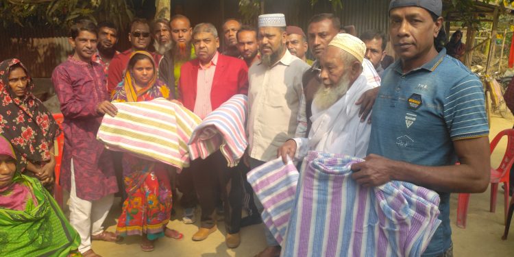 যশোরের বাঘারপাড়ায় শীতার্তদের মাঝে কম্বল বিতরণ অনুষ্ঠিত