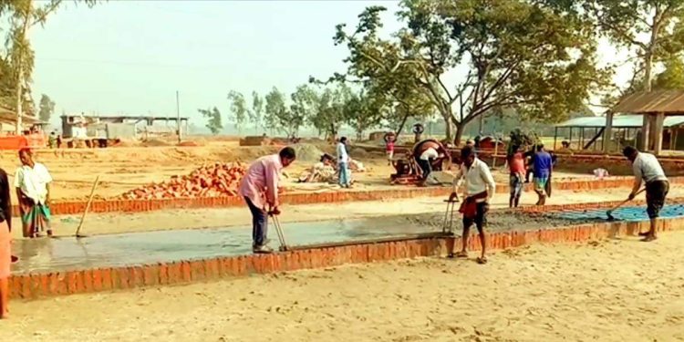 ছাতড়া পশুর হাটের উন্নয়ন ও দুর্ভোগ নিরসনে- ইউপি চেয়ারম্যান