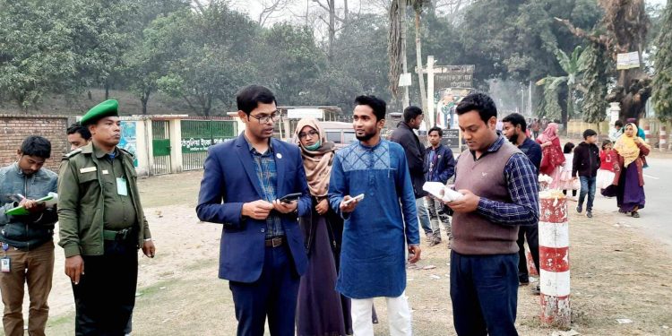 তেতুলিয়া হেলমেটবিহীন মোটরসাইকেল চালানোর দায়ে ৭ ব্যক্তির অর্থদন্ড