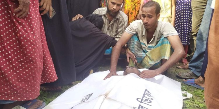 নড়াইলের কালিয়ায় নসিমন উল্টে চালকের মৃত্যু