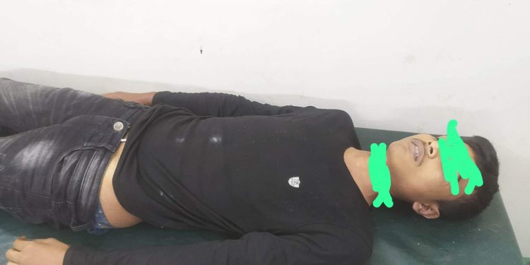 ডুমুরিয়ায় স্কুল ছাত্রের আত্মহত্যা