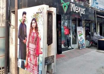 দিনাজপুরে দোকানের প্রকৃত মালিককে বৃদ্ধাঙ্গুলি দেখিয়ে সাবলেট ভাড়া দেয়ার অভিযোগ