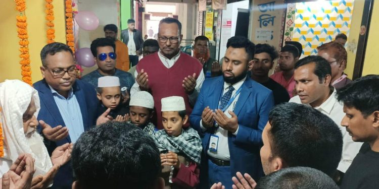 বেনাপোলে টাইম ট্রাভেল এন্ড ট্যুরিজম এর অফিস উদ্বোধন