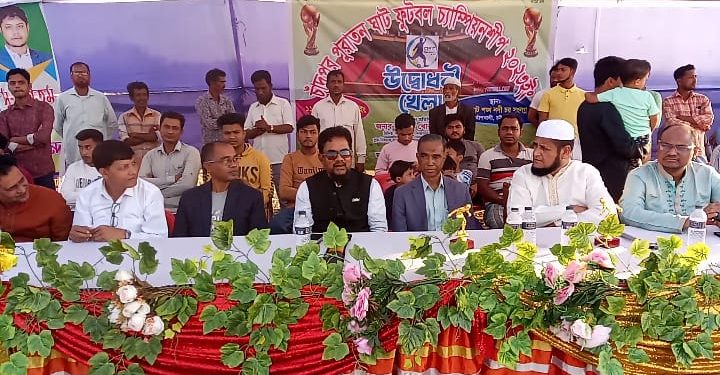বাঁশখালীতে চাঁদপুর পুরাতন ঘাট ফুটবল চ্যাম্পিয়নশীপ উদ্বোধন