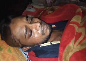 শার্শায় বিদ্যুৎস্পৃষ্ঠে ঝলসে যাওয়া মোস্তফাকে বাঁচাতে মানবিক সাহায্যের আবেদন