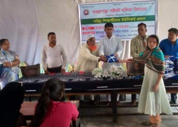 শিক্ষার্থীদের লেখাপড়ার পাশাপাশি মানবিক গুণ অর্জন করতে হবে