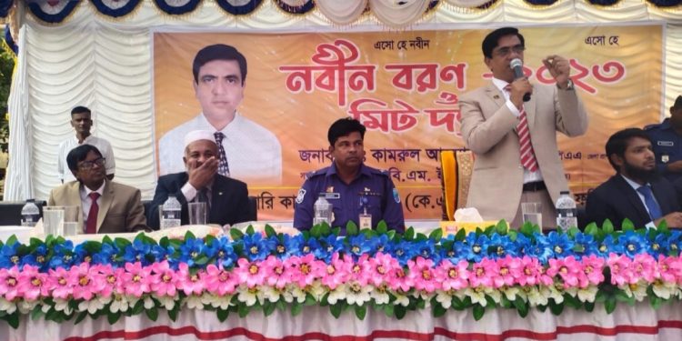 ভাঙ্গা কে ভাঙ্গা না বলে উন্নয়নের নগরী বলি—-