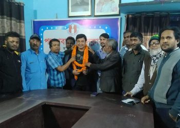 গাইবান্ধার পলাশবাড়ী প্রেসক্লাবের আইন বিষয়ক সম্পাদকে সংবর্ধনা   প্রদান