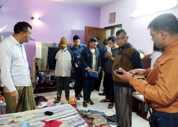 নড়াইলে জেলা আওয়ামীলীগের সহ-সভাপতির বাড়িতে দুর্ধর্ষ ডাকাতে