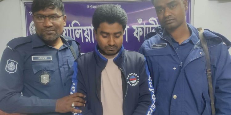 লালপুরের মাদক ব্যবসায়ী আটক- ১