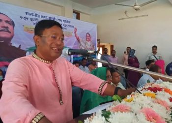 সারা দেশের ন্যায় যশোরের শার্শায় ঘর ও জমি পেল ৩০ পরিবার