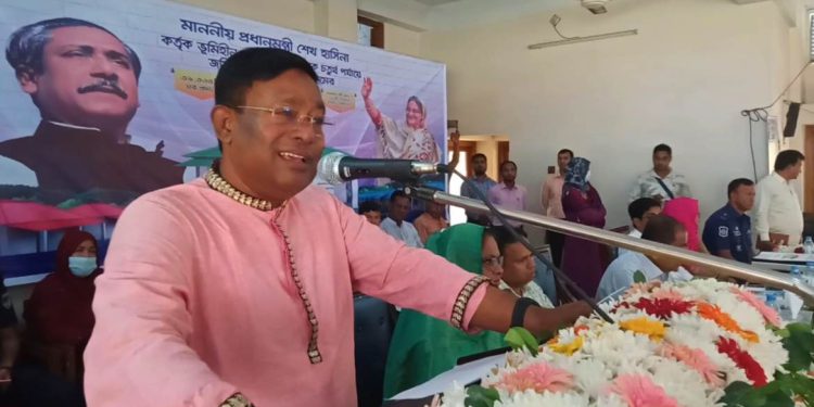 সারা দেশের ন্যায় যশোরের শার্শায় ঘর ও জমি পেল ৩০ পরিবার