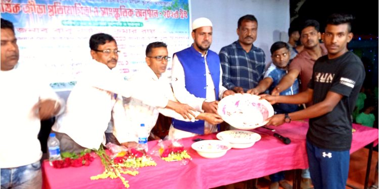 বাঘারপাড়ায় বার্ষিক ক্রীড়া ও সাংস্কৃতিক প্রতিযোগিতা অনুষ্ঠিত