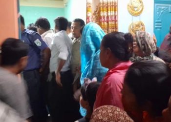 গোবিন্দগঞ্জে ফ্যানের সঙ্গে ঝুলছিল যুবকের মরদেহ