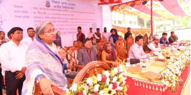 সব বিশ্ববিদ্যালয়ে ভর্তি হবে একটি পরীক্ষা ১৫ মার্চ