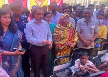 রংপুরে সমাজসেবা অধিদপ্তরের আয়োজনে মতবিনিময় ও চেক বিতরন