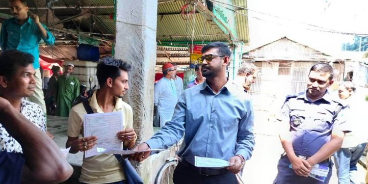 বদলগাছীতে ভ্রাম্যমাণ আদালতের ৬টি ব্যাবসা প্রতিষ্ঠানে জরিমানা