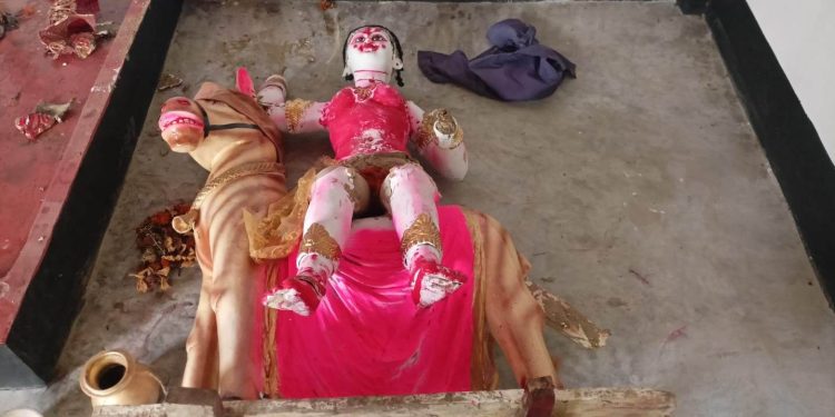 শরীয়তপুরে শীতলা দেবীর প্রতিমা ভাঙচুর