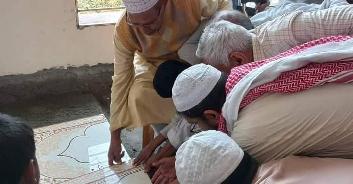 জীবনের গোধূলি লগ্নে বিরাম নেই মোহাম্মদ আলী চৌধুরীর