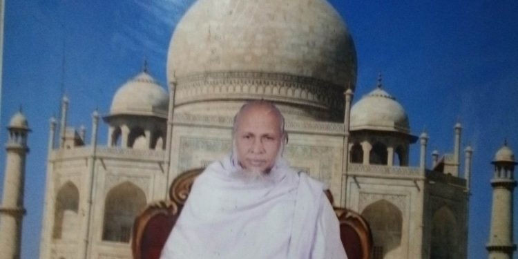 বাড়াতে বা মুরীদ হলে লাভ কি? আর না হলে ক্ষতি কি?