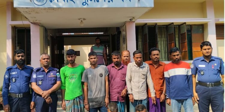 সারিয়াকান্দিতে পুলিশের বিশেষ অভিযানে মাদকসেবীসহ ৮গ্রেফতার