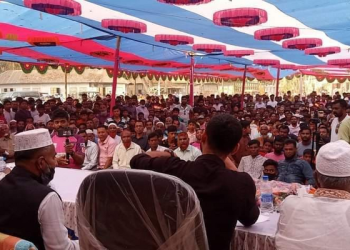 ক্রিকেট খেলছি বল-ব্যাট চিনি। রাজনীতি,প্ল্যাটফর্ম থেকে আসিনি; মাশরাফি