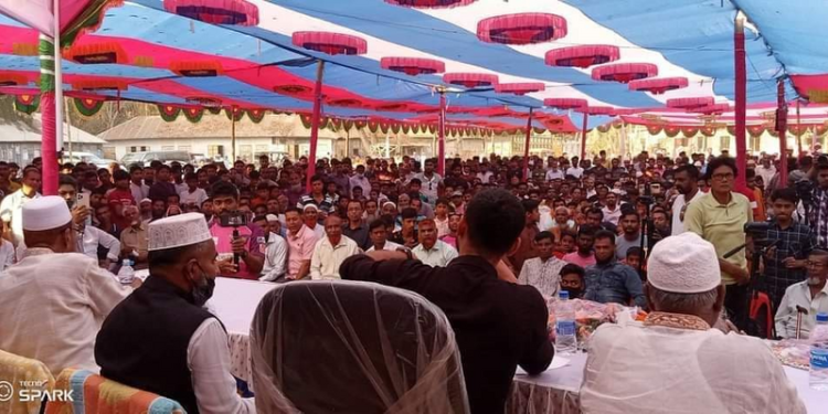 ক্রিকেট খেলছি বল-ব্যাট চিনি। রাজনীতি,প্ল্যাটফর্ম থেকে আসিনি; মাশরাফি