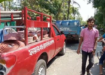 নেত্রকোনায় পিকআপ ও সিএনজি মুখোমুখি সংঘর্ষ, নিহত দুই, আহত দুই