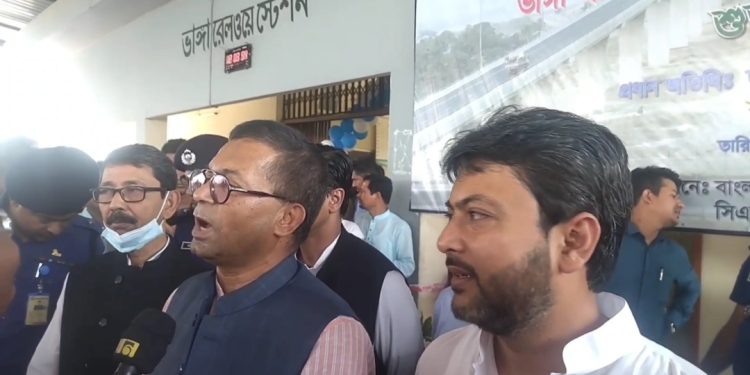 ভাঙ্গা হতে মাওয়া পর্যন্ত পদ্মা সেতুতে পরীক্ষামুলক ট্রেন চলাচলের শুভ উদ্বোধন