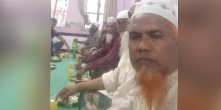 রাজশাহী বাঘা উপজেলার চাঁদপুরে সরকার পরিবারের ইফতার মাহফিল অনুষ্ঠিত