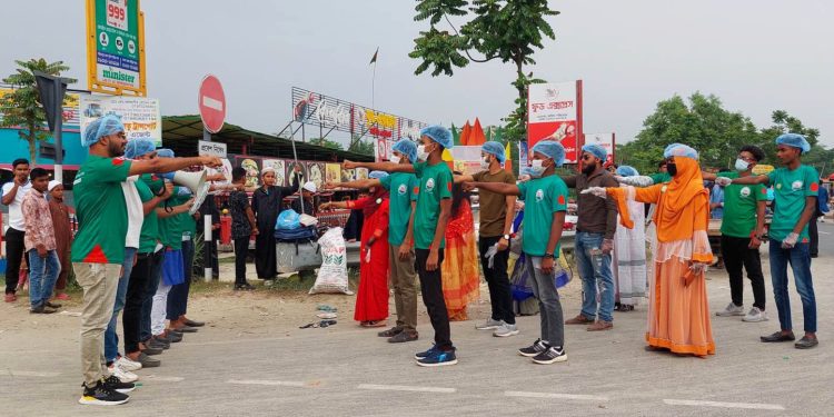 পদ্মা সেতু এলাকায় পরিচ্ছন্ন অভিযান চালালেন বিডি ক্লিন জাজিরা টিম