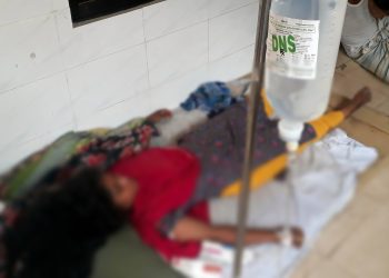 স্বামীর বাড়ীর লোকজনের নির্যাতনে হাসপাতালে ভর্তি খুকী বেগম