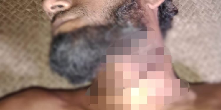 লালপুরে সংসারের হাল না টানতে পেরে আত্মহত্যা করলেন মোয়াজ্জেম