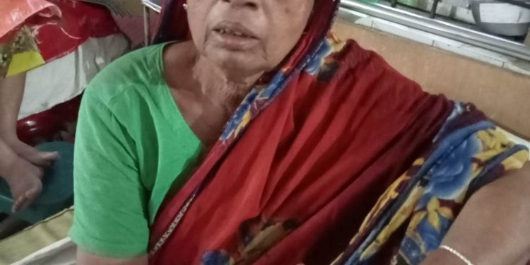 লালপুরের জমিজমা নিয়ে দুই গ্রুপের সংঘর্ষ অভিযোগ ৬