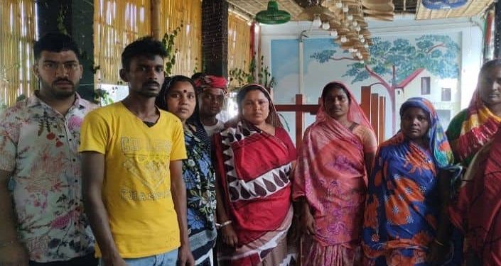 সদর হাসপাতালে আধিপত্য বিস্তার হরিজন সম্প্রদায়ের তপন বাসফোর ও তার গুন্ডা বাহিনীর